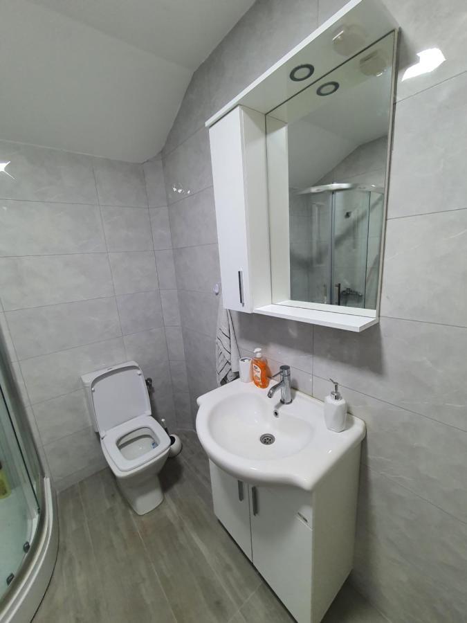 Apartman Tolosi 2 Podgorica Kültér fotó