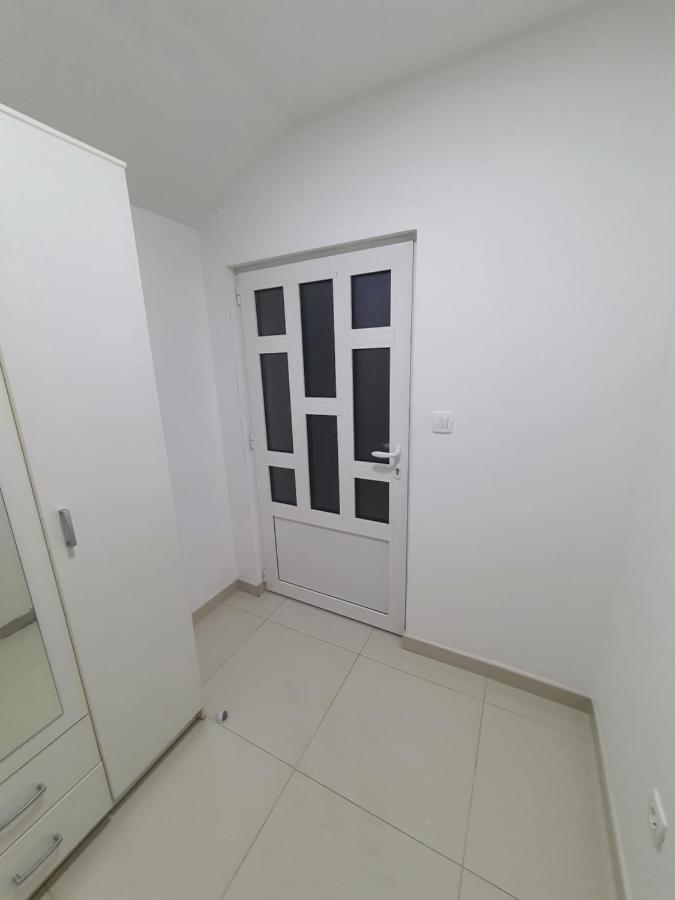 Apartman Tolosi 2 Podgorica Kültér fotó