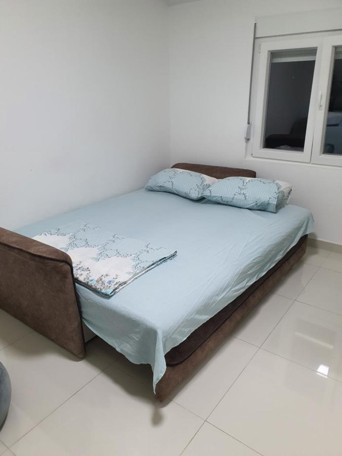 Apartman Tolosi 2 Podgorica Kültér fotó